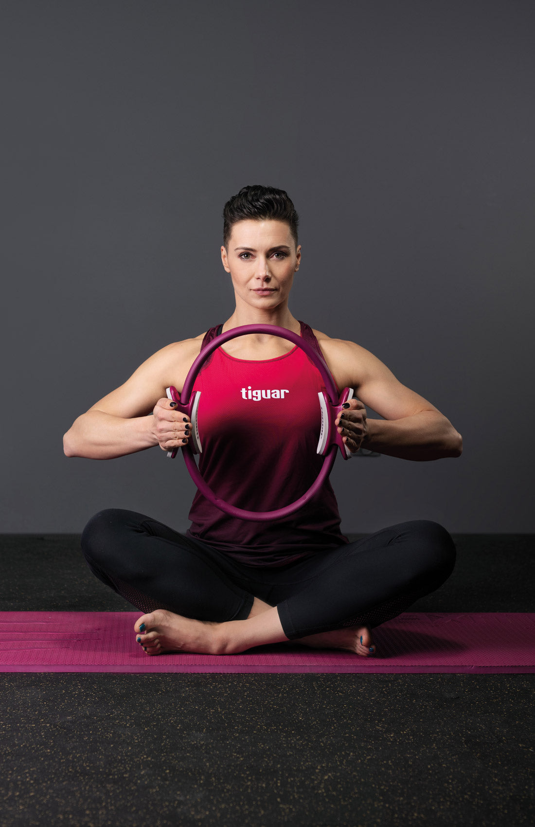 Deluxe Mat – Extra dicke Fitnessmatte für Pilates, Stretching & Akrobatik